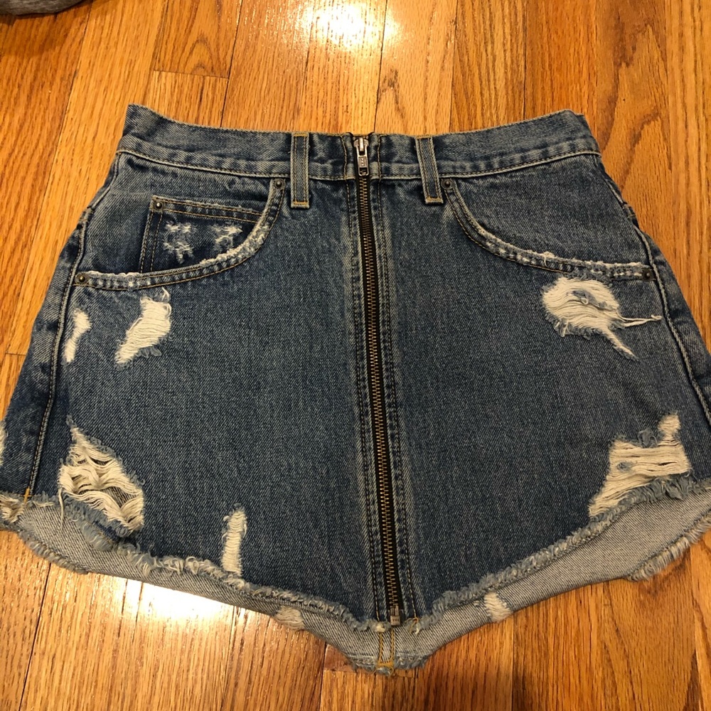 LF Distressed Beatrice Zipper Denim Skirt